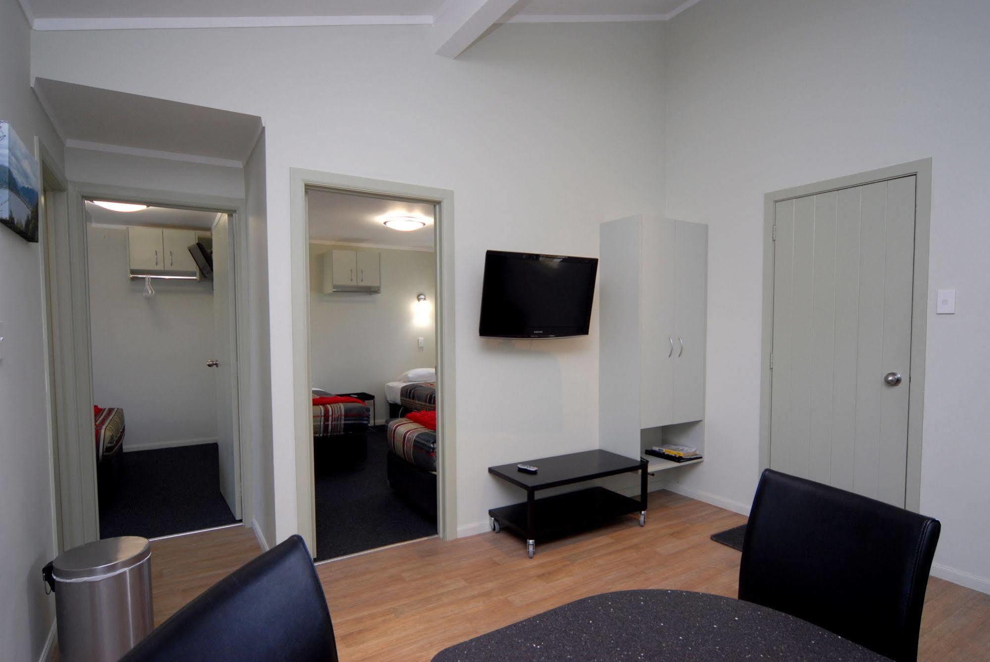 Fern Motel Нейпир Экстерьер фото
